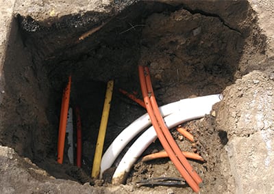 POTHOLING, DAYLIGHTING, & UTILITY LOCATING